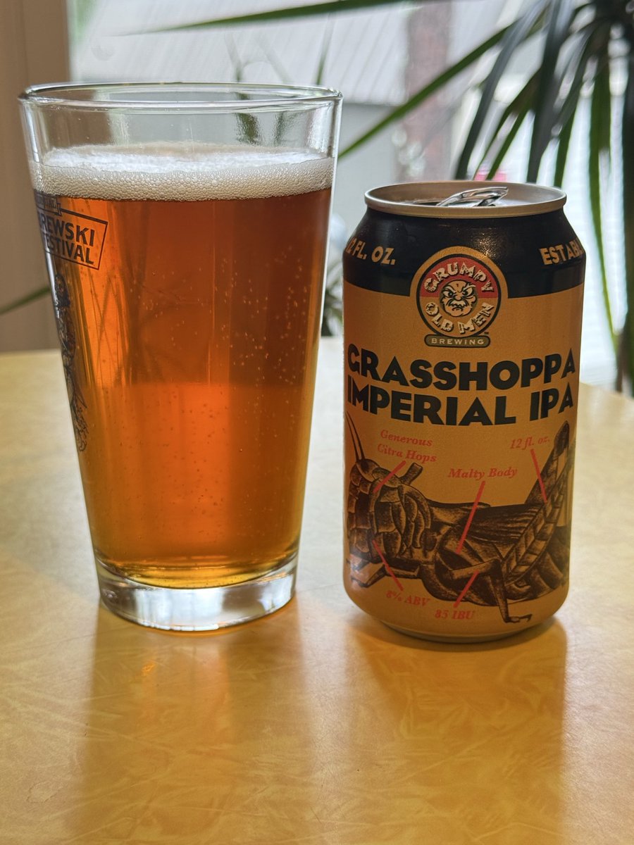 AleReview's tweet photo. Great having little of Blue Ridge here at the @TreehouseHSV . Grasshoppa is always tasty. Drinking @GOMBienation https://t.co/snmf6FzUkg
