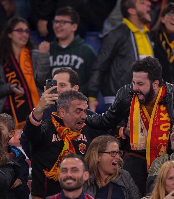 Giallorossi_44's tweet photo. يارب فرحنا بالفوز والتاهل❤️❤️❤️
#VeronaRoma https://t.co/6SDMOiEgHc