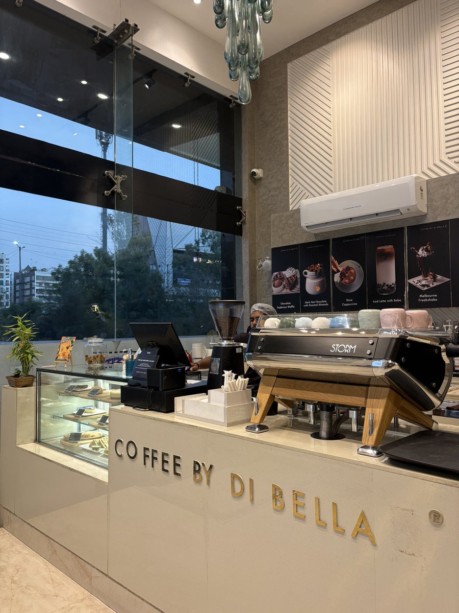 vineet2806's tweet photo. This is mine sweetest coffee day I have spent on COFFEE BY DI BELLA a hidden spot for time spent on Sunday 

if any person from indore can join me 😂🤍 for next Saturday.

#Weekendvibes #Sunday #coffeewithme.

I think we should start one thing for us family a shorts stocks content for all.if yes can reply 👍 yes