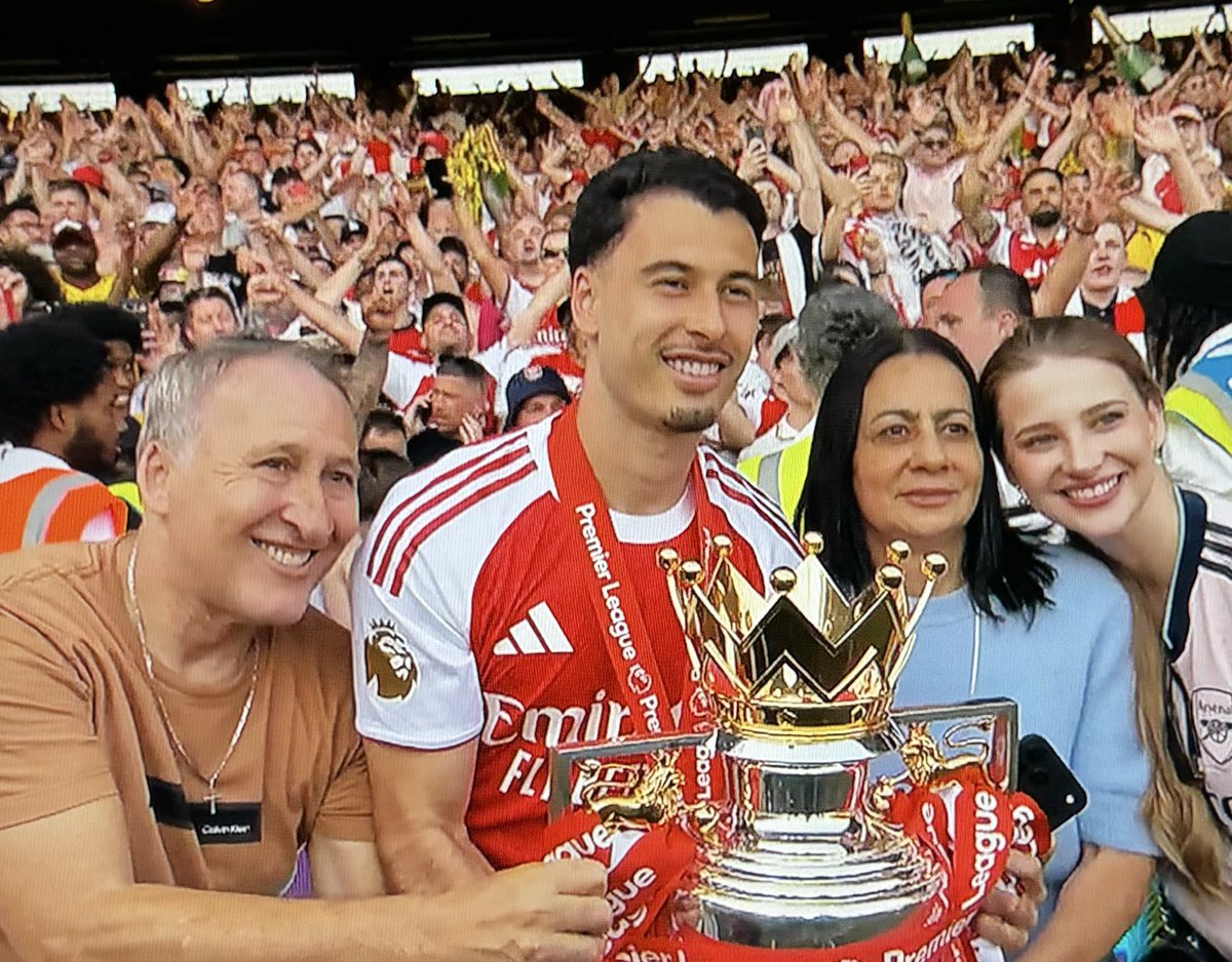 Gooner Chris tweet media