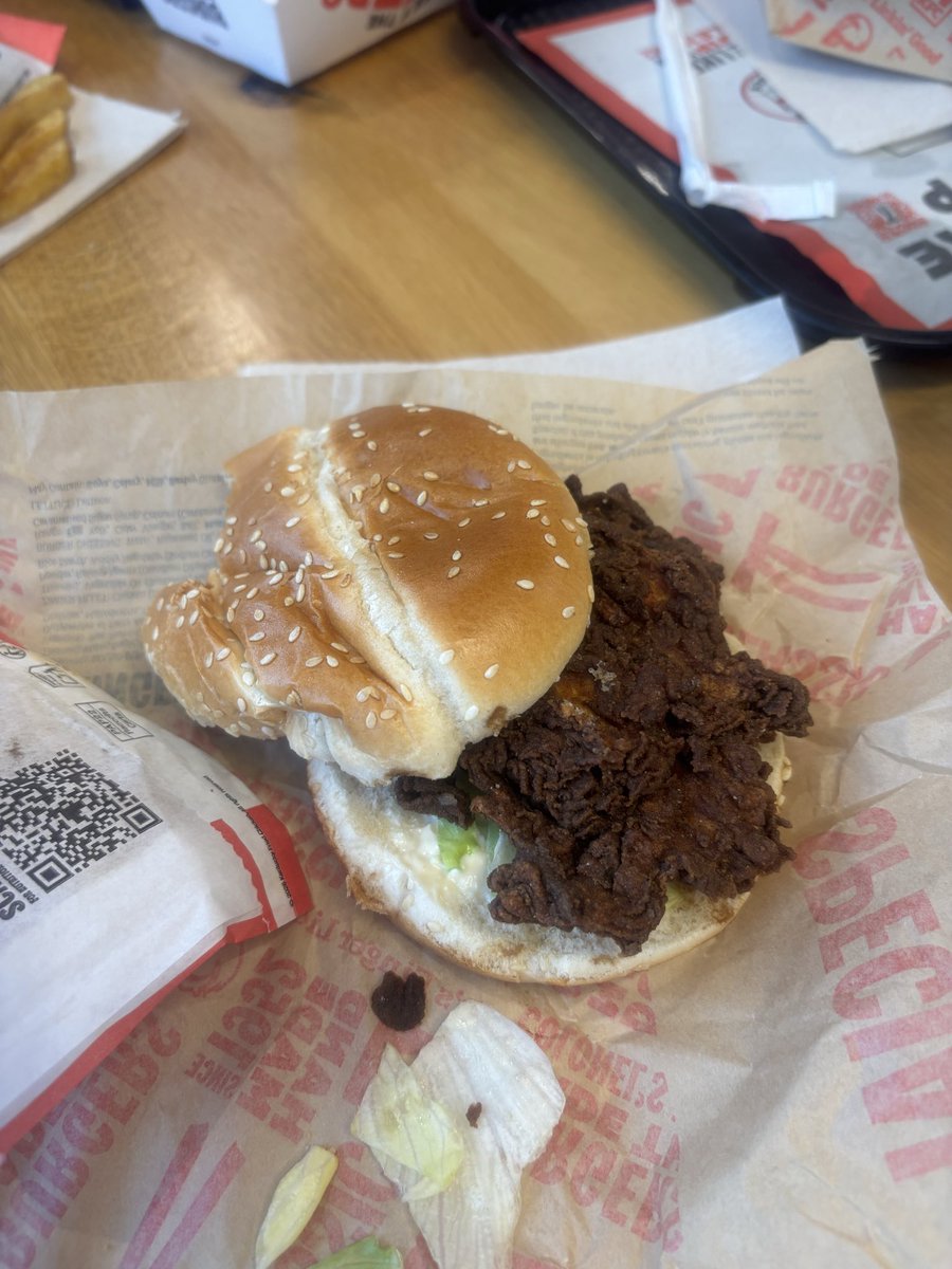nuvverjam's tweet photo. Disappointed in @KFC_UKI waited 45 minutes for these! How can the chicken be burnt to a crisp yet be lukewarm? Answers on a postcard please https://t.co/Vyo4T6jpkL