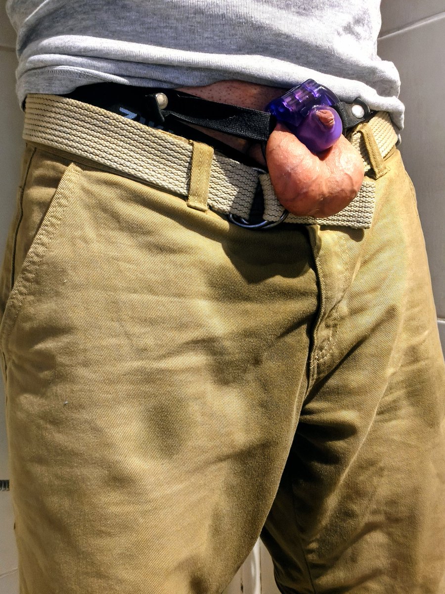 FaggotUseless's tweet photo. Cage check day 10/100
I didn't do a good job of doing my tasks on time so Master made me piss myself as a punishment... https://t.co/3tlMISwjQB