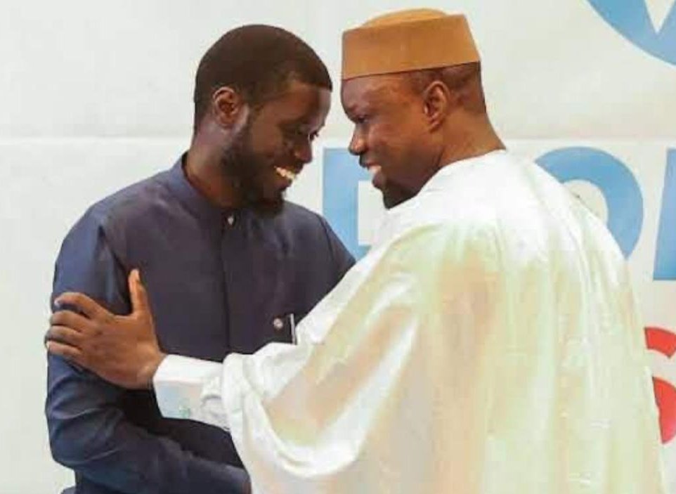 codiallo's tweet photo. Le séisme politique continue au Sénégal. Le Président de l'assemblée nationale, @elmaalignjaay a démissionné de ses fonctions. Sonko pourrait-il revenir à l'assemblée pour en prendre la tête ? https://t.co/a9K2Gb3m8E