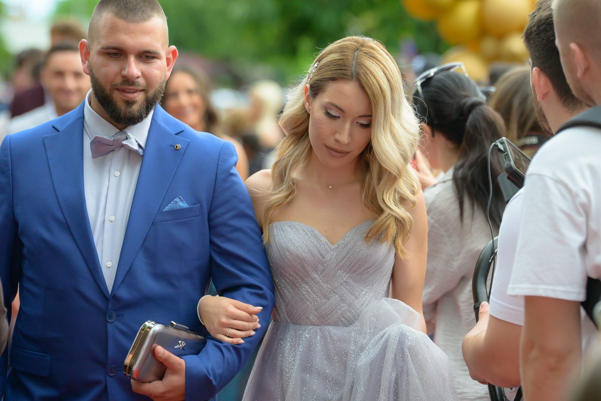 sandanski1's tweet photo. #Сандански #абитуриенти https://t.co/RS8yI1MjyZ