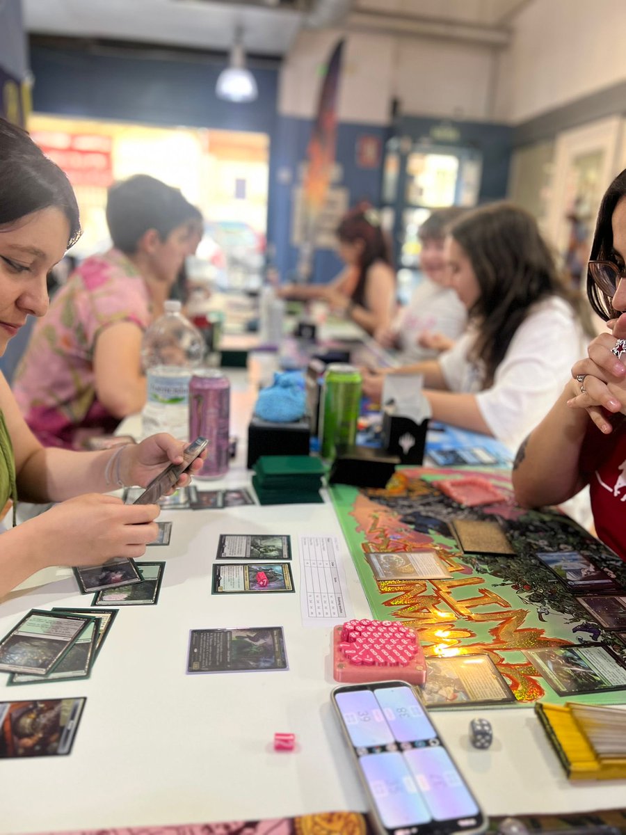 MUJERES EN MAGIC tweet media