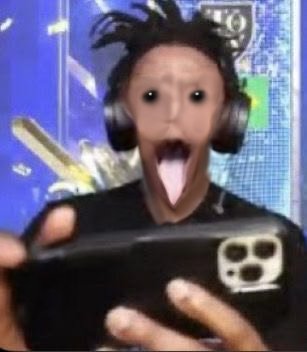 DefNotVanilla tweet picture