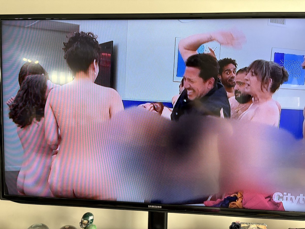 ScottyVia's tweet photo. This is easily my favourite episode of @JokersTBS 

Great punishment @SalVulcano ! https://t.co/LBA15CLeFH
