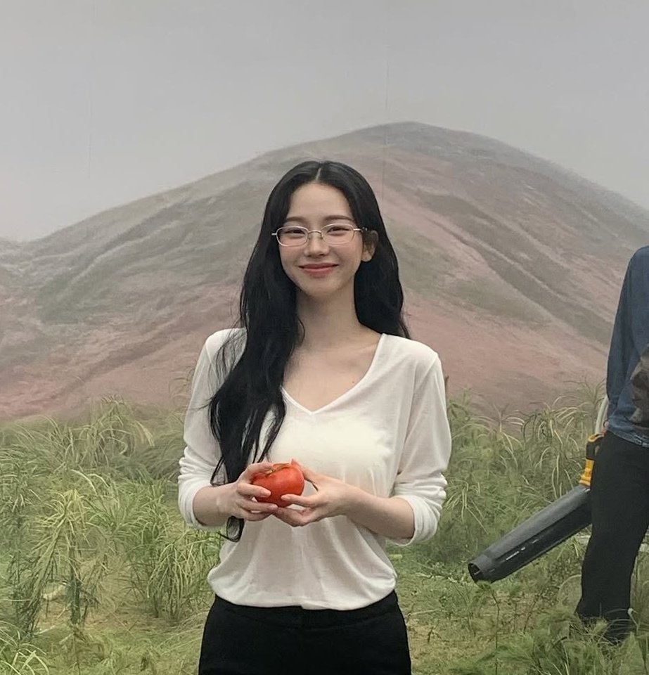 Shaninᡣ𐭩 bell tweet media