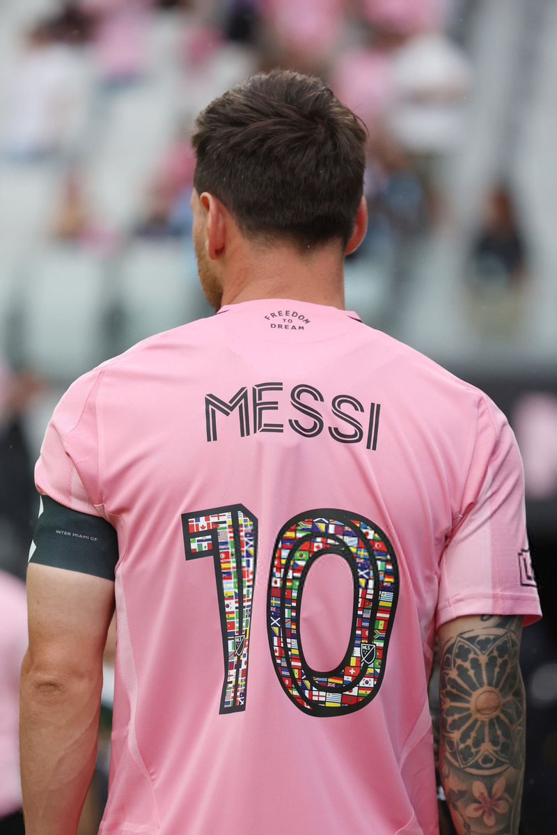 FAN INTER-MESSI tweet media
