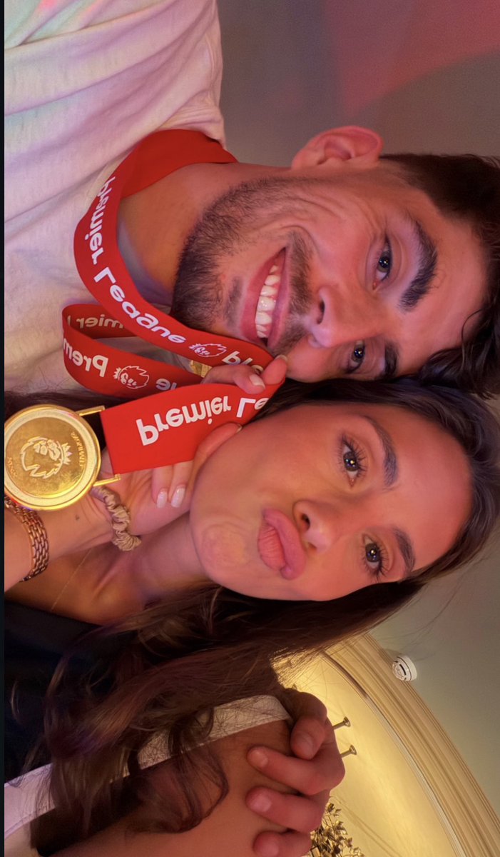 CHAMMMMMPIONS tweet media
