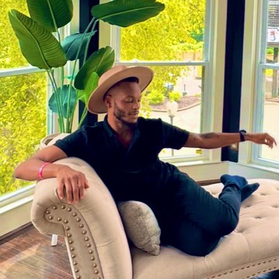 KyroRose's tweet photo. Kyle Evan Moncrief 💍🩵 https://t.co/WBvsa91kps