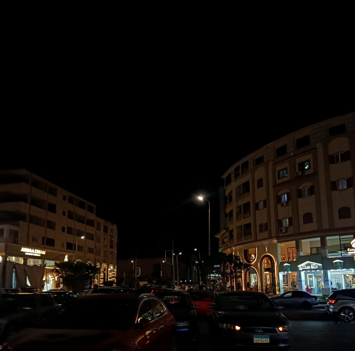 mohamed_v tweet media