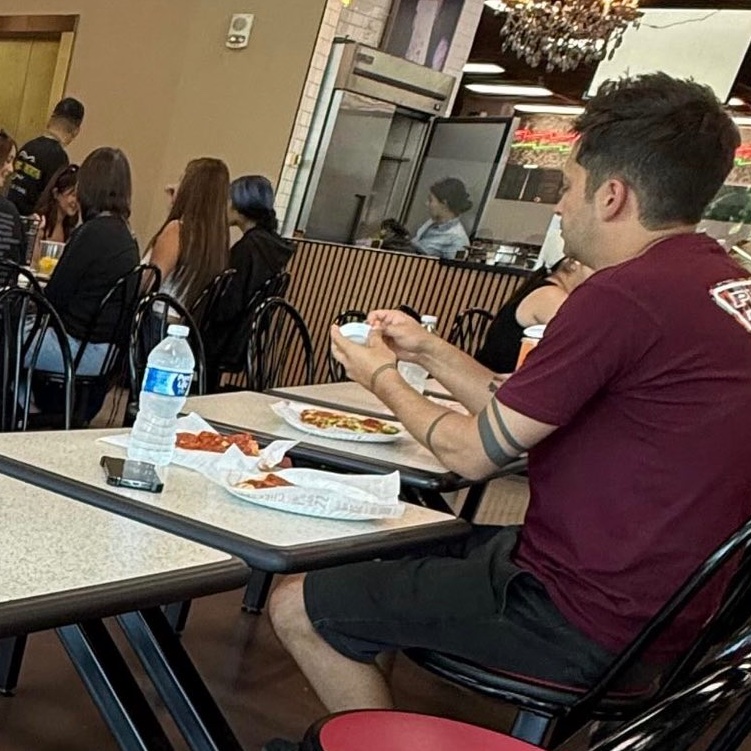 spoiledgoodz's tweet photo. on a little date across from each other with their little pieces of pizza awww awwwww aww aww 😢😢😢😢😢 eeweeeeeeee😢😢😢😢😢😢😢😢😢😢😢😢😢😢😢😢😢eeeeewwewweweewweeeeee😢😢😢😢😢😢😢😢😢😢😢😢😢😢😢😢😢 https://t.co/cq9HZkPEXi