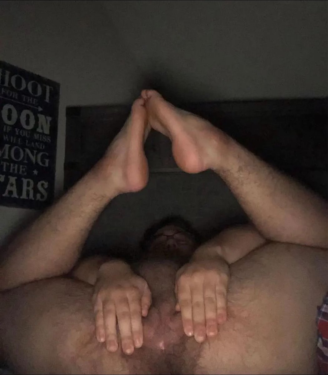 CubzNBears's tweet photo. @beefy_guys @BullBoyWexley @hottest_dudes @beefy_butts @outsideabedroom @beefy_bellies @beefy_loads @beefy_hq @Pigfest1318 Put it in 🤤 https://t.co/VbOSQCMZ2e
