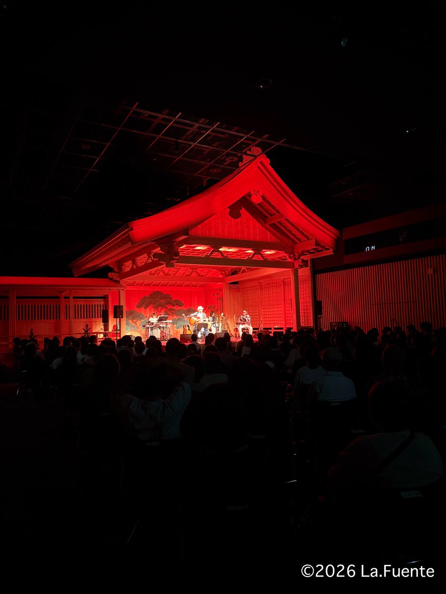 Chage_jp_staff's tweet photo. #Chageのずっと細道
2026年5月24日 岡山 能楽堂ホールtenjin9 公演

ご来場の皆様との記念写真をこちらに。

またのご来場お待ちしております。

会場の様子が分かる写真をおまけでどうぞ。

#Chage https://t.co/EWzpVpIMGK