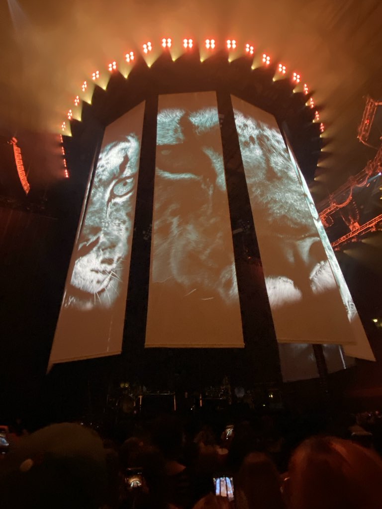 scriptedfreak's tweet photo. AO arena https://t.co/93fjfJMKD9