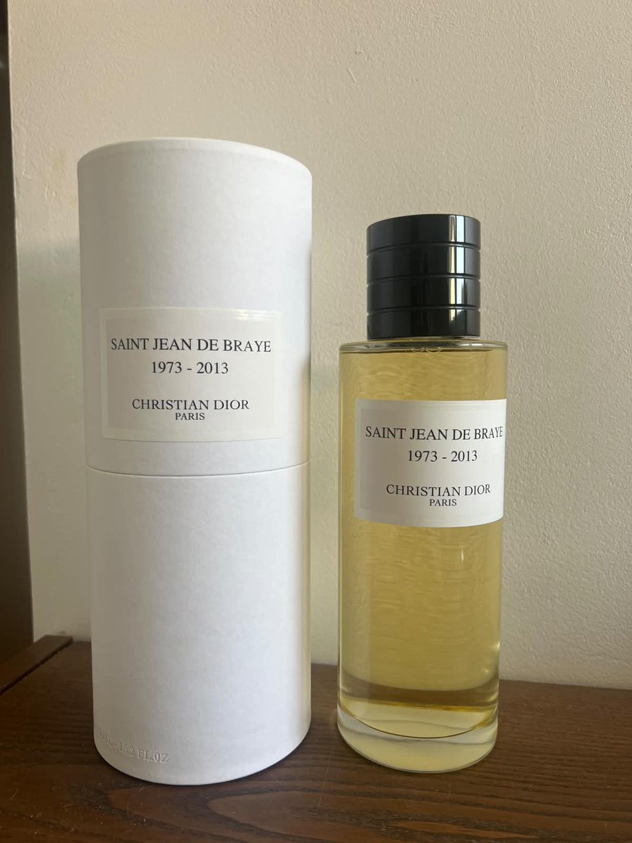 Ocho profumo tweet media