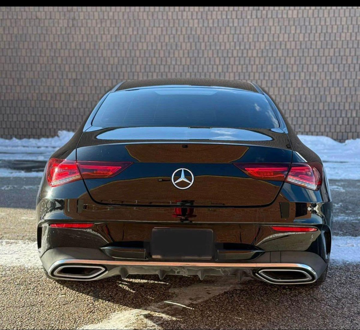 The_Fadeelah's tweet photo. I currently have these cars for sale. Lagos https://t.co/fUcIYNzBpz