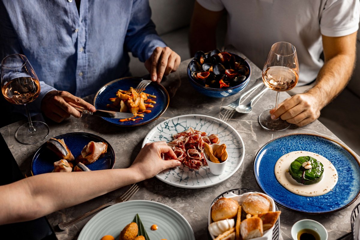 TotalExpTravel's tweet photo. Explora Journeys has been named Winner of the 2026 Global Tastemakers Awards for Food &amp; Wine, and once you step on board and experience one of their nine distinct, included culinary experiences, you’ll understand why.​
#ExploraJourneys #OceanStateOfMind https://t.co/MLeTwwct86