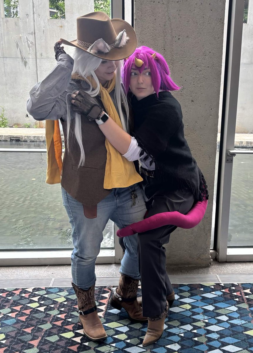 Haywee 🌱🦨 ➡️MomoCon tweet media