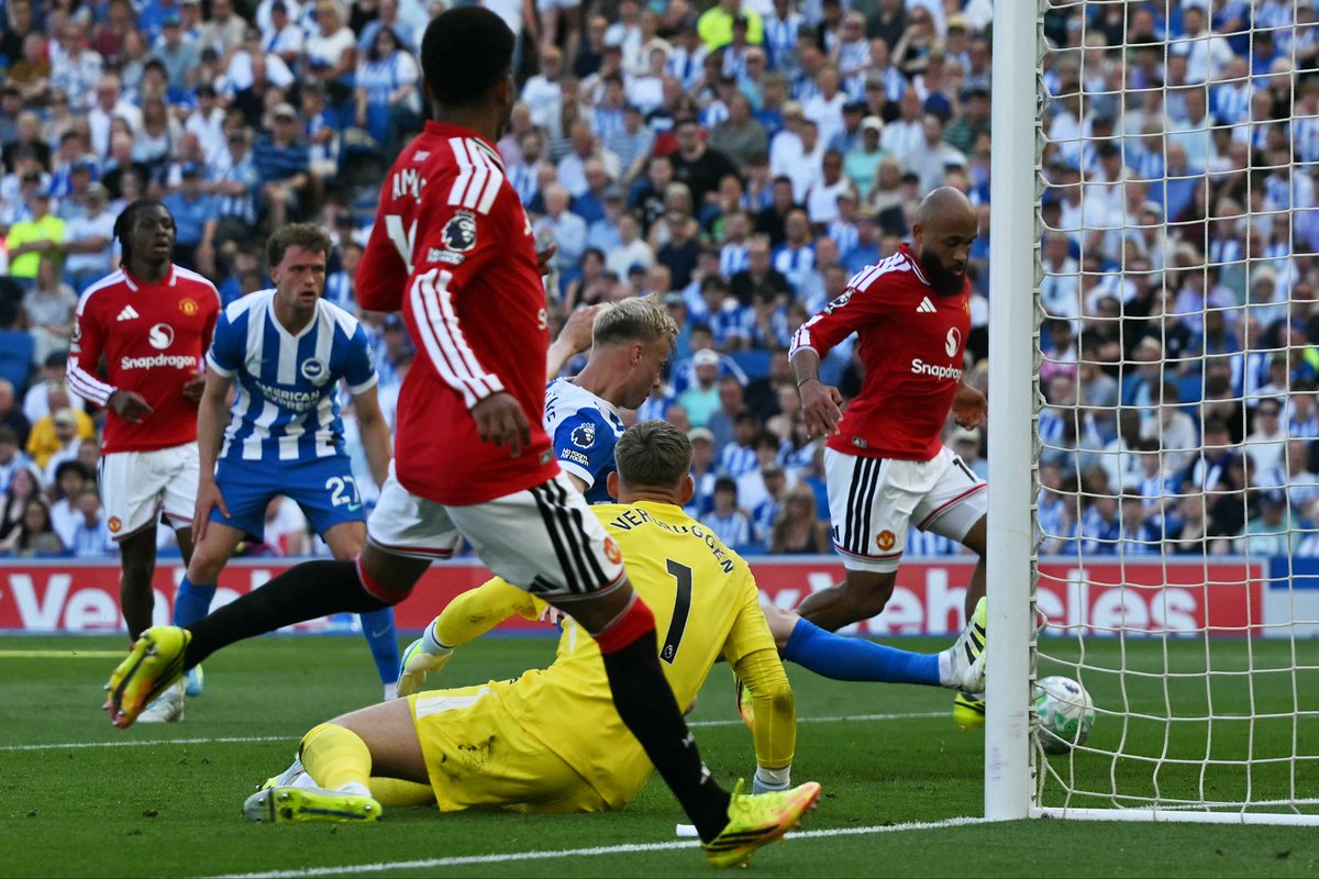 TopshotKirk's tweet photo. Brighton &amp; Hove Albion lose 3-0 in their last Premier League match of the season to Manchester United..@AFP @AFPphoto https://t.co/NWUddJ93FP