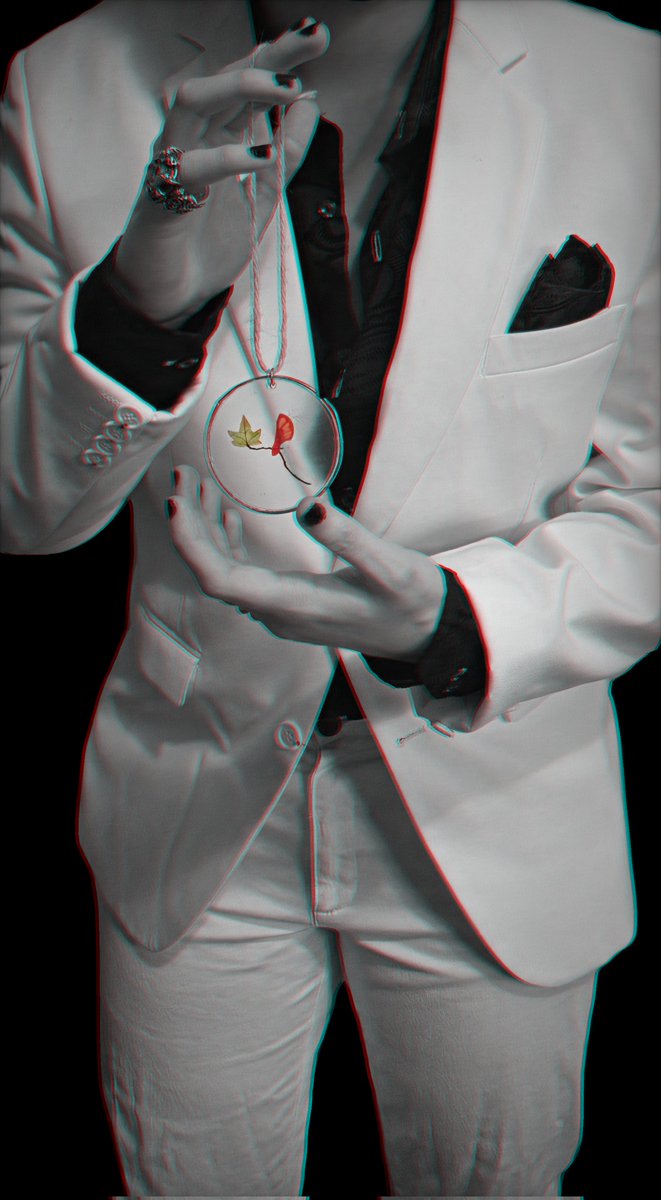 Darkiplier tweet media