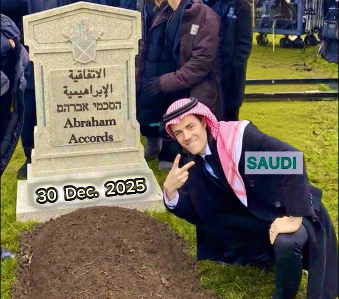 Bd00r_ksa's tweet photo. @LindseyGrahamSC Flip-flopper, your pathetic #ZIO_Abraham_Accords was born already dying, then got a mercy shot straight to the grave just before 2026 began. Instead of thanking us, you immediately ran to your favorite ZIO plan “WAR” to create an even more spectacular disaster! https://t.co/2xJ6ShBdeL