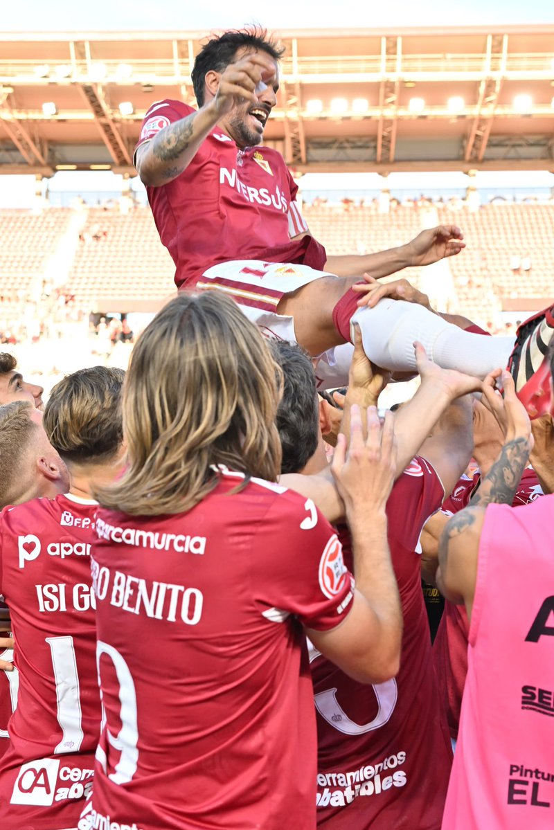 Real Murcia CF tweet media