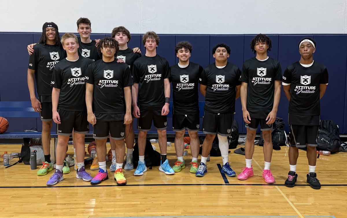 ILattack16u's tweet photo. @IllinoisAttack 17UA Grind Jarvis wins the Attitude of Gratitude spring final tourney today.  These guys finish spring season 18 - 9,  they got better as a TEAM and as individuals.  Proud of your dedication and hard work,  go be great for your  Schools in June.  See you in July. https://t.co/5TdCOXScNN