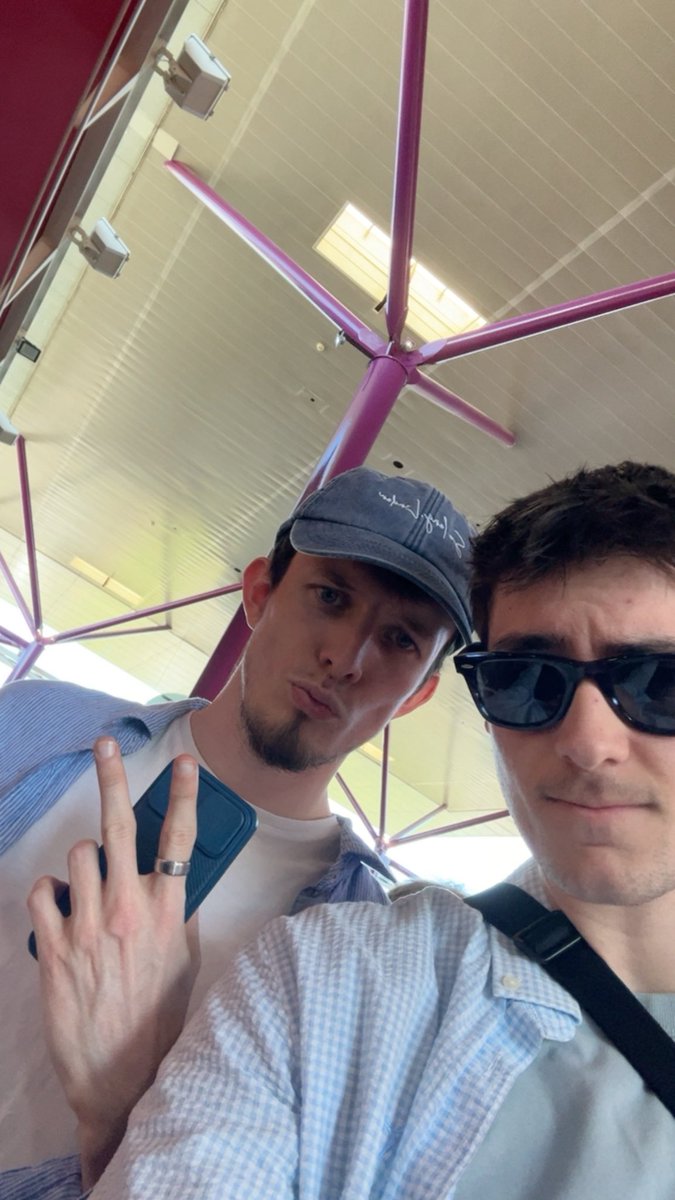 alex 🦝 tweet media
