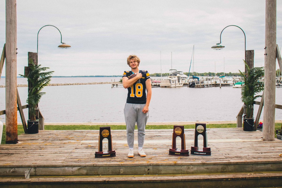 Logan Crowley tweet media
