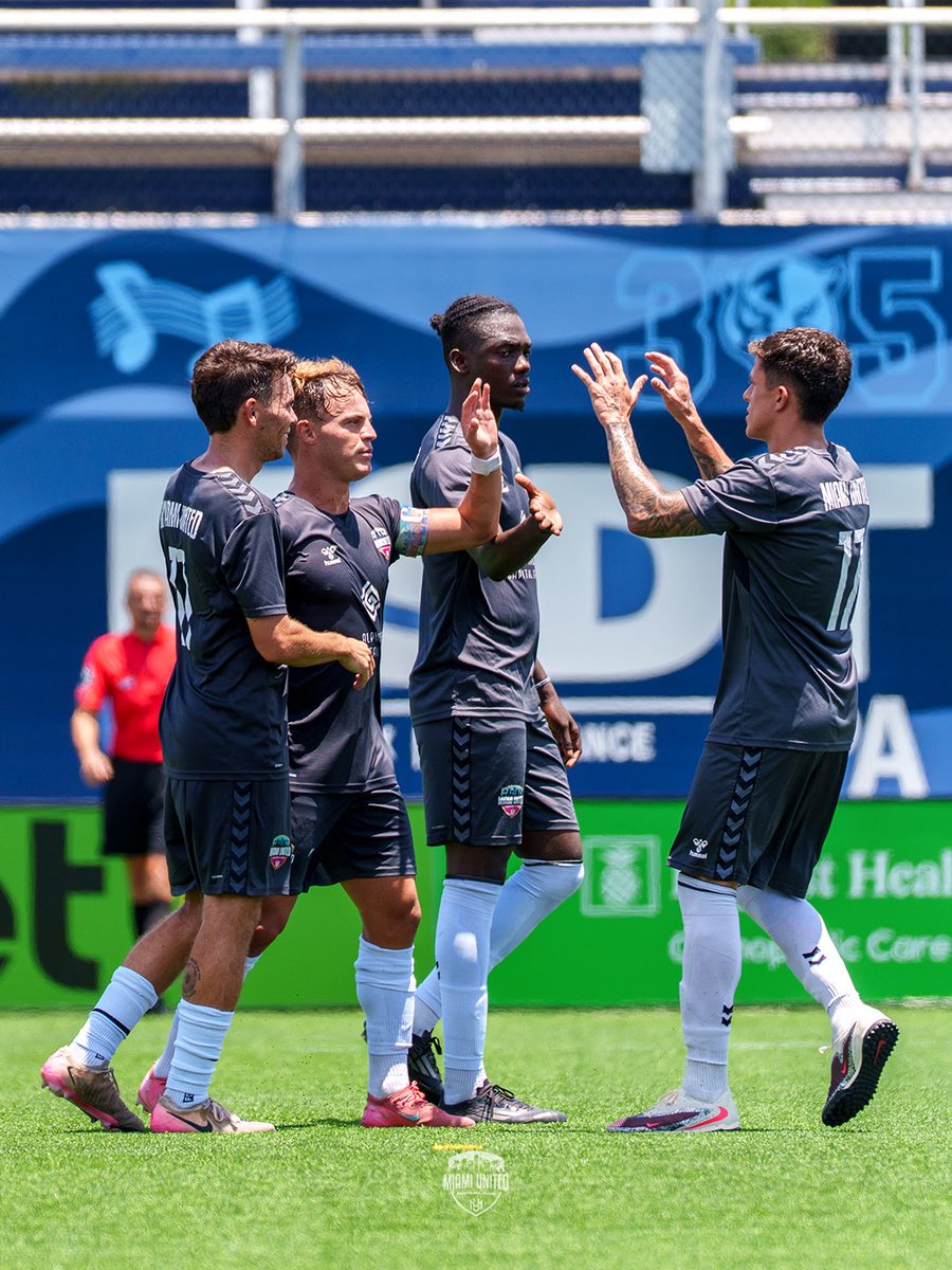 miamiunitedfc's tweet photo. β½οΈ UPSL MATCHDAY 11
Miami FC U20 0-4 Miami United FC π₯
Dominant from start to finish πͺ
β½οΈ Pourrain 23β
β½οΈ Prada 65β
β½οΈ Insua (P) 85β
β½οΈ Cacciabue 87β
π 10th straight win π
Next: May 31 vs Elevate Soccer Project Miami (5:45 PM)
#VamosUnited π€π©·π©΅ #MiamiUnitedFC #UPSL https://t.co/jovPq0B0f7