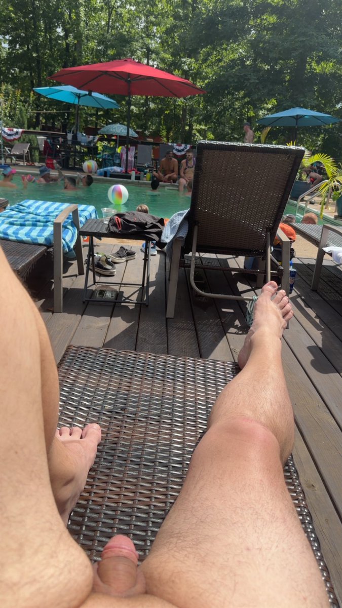nursethickems's tweet photo. Pool day softy for you https://t.co/bIWv3af9WJ