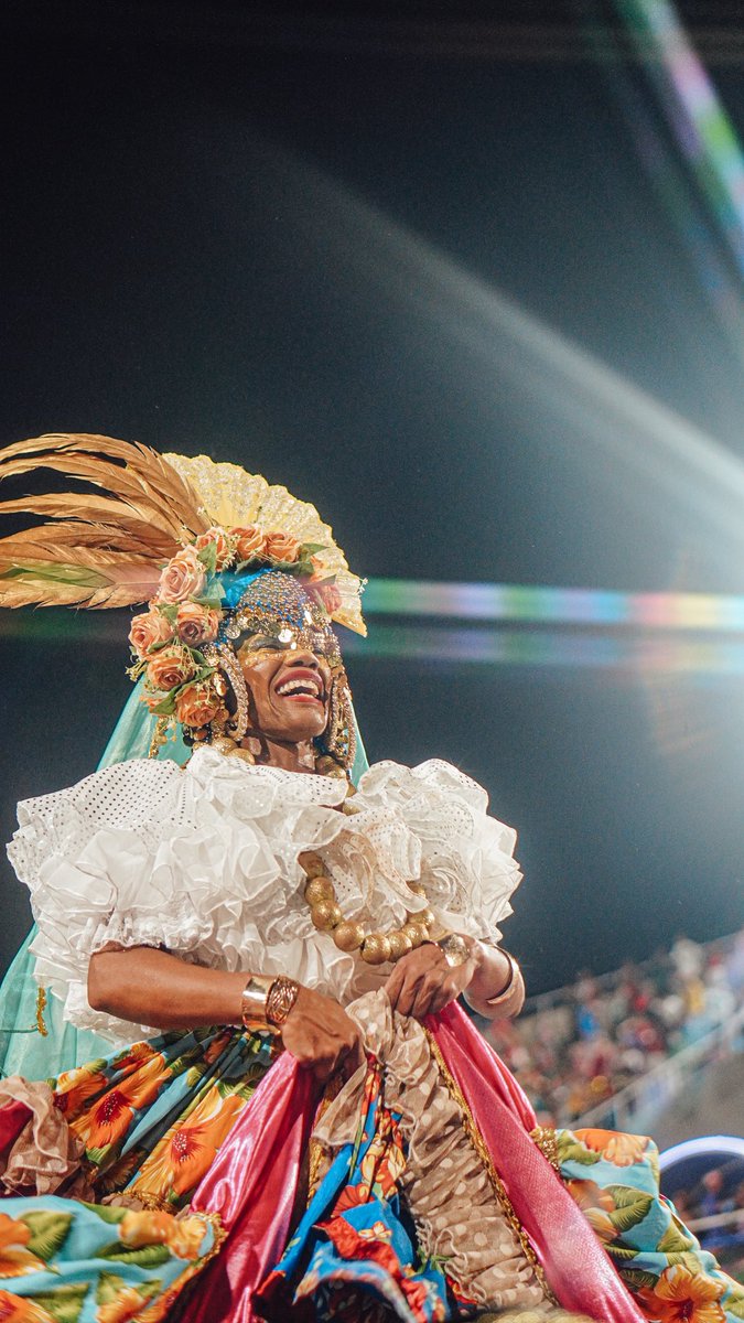 oficialgresil's tweet photo. Dia Nacional do Povo Cigano e a gente relembra com muito orgulho, o lindo desfile que realizamos no carnaval de 2024. Pra sempre em nossa história. Viva o povo cigano! Optchá 🔮 https://t.co/G8YIzZ5na6