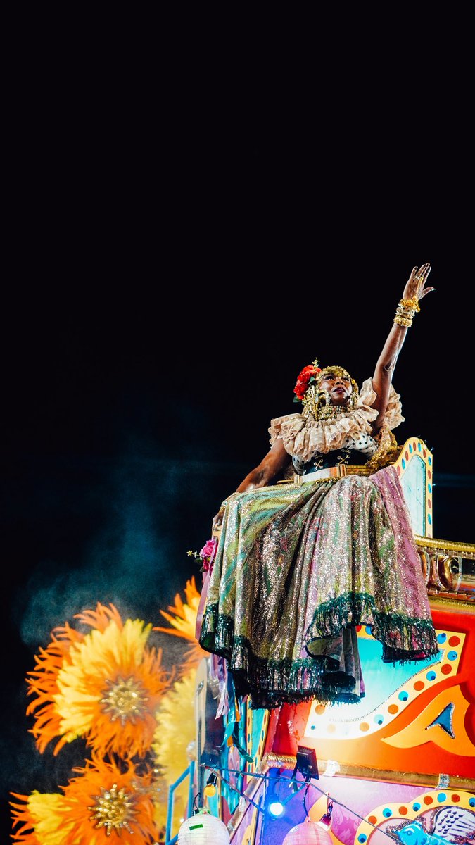 oficialgresil's tweet photo. Dia Nacional do Povo Cigano e a gente relembra com muito orgulho, o lindo desfile que realizamos no carnaval de 2024. Pra sempre em nossa história. Viva o povo cigano! Optchá 🔮 https://t.co/G8YIzZ5na6