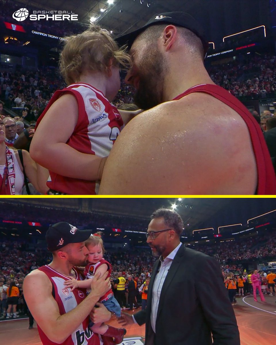 BSphere_'s tweet photo. The best celebrations are the ones shared with family 🥹

Alec Peters enjoying the moment with his daughter after becoming EuroLeague champion 🫠

#OlympiacosBC https://t.co/tasaTYb0Ea