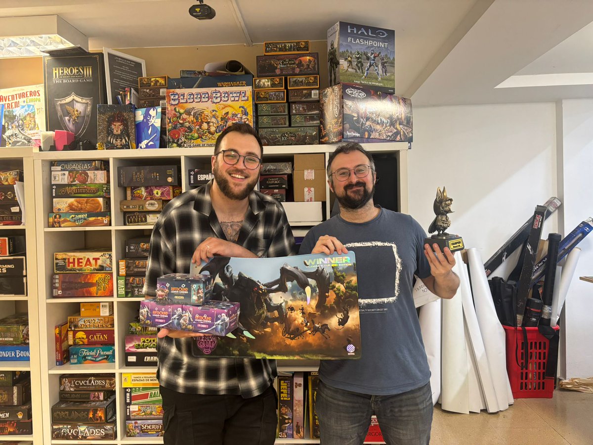 LemonadeQQ's tweet photo. Ya tenemos al putisimo @BIGEldrazi siendo un grande en las riftbound.
Enhorabona maco! https://t.co/dGiwusu6wh