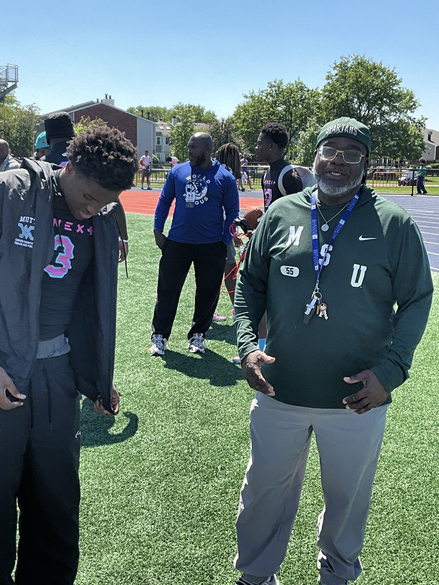 JulianWhite_4's tweet photo. ‼️UA UNDERARMOUR  CAMP STATS‼️
-1 rec allowed 
-5 pbu
-32 inch standing vert
-10’2 broad jump
All while recovering from turf toe😮‍💨
ITS ONLY THE BEGINNING 🏝️
@TrajanASeay @AllenTrieu @MottCorsairsFB @UANextFootball @On3Recruiting @247recruiting @C_Robinson247 @slickrichh @CE_Stars7v7 @RivalsHS @MIexposure @One11Recruiting