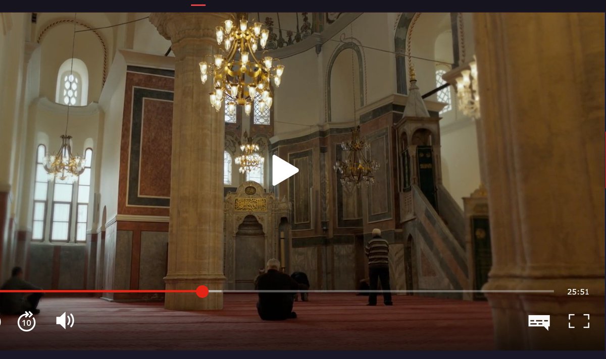 Faust_SE's tweet photo. bu tarz sahnelere kızıyorum

müthiş dizi çekiyorsun; 2 kişi namaz kılıp 2 kişi otururken hocanın kendi başına kuran okuduğunu nerde görün, bari gerçekçi çekseydin namaz bitmiş veya başlamamış 2 saf oturuyor hoca kuran okuyor, kader de bi köşede oturmuş dinliyor olsaydı 

şahsiyet https://t.co/icdcQtWmXV
