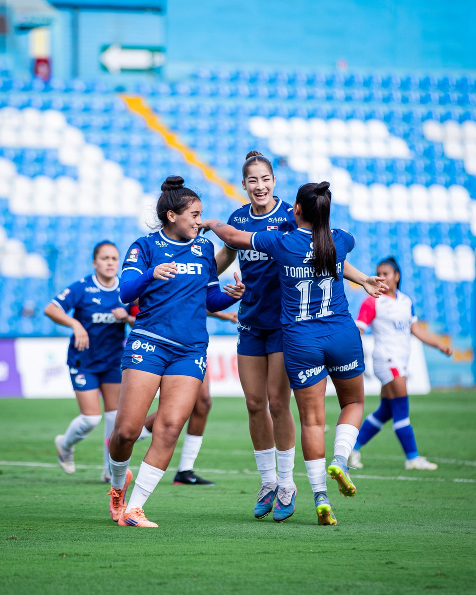 Sporting Cristal Femenino tweet media