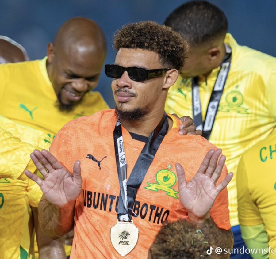 Miss Sundowns👆💛 tweet media