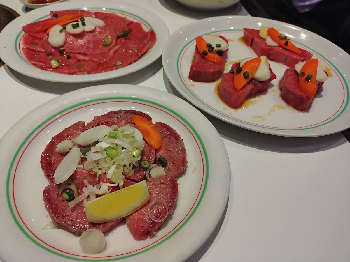 arly056's tweet photo. 約1年振り位の鶯谷園🥩
前職の仲間たちと久しぶりの会食！
相変わらずコスパ最高の店だな😋
#鶯谷園 https://t.co/DXeRm0YgrI