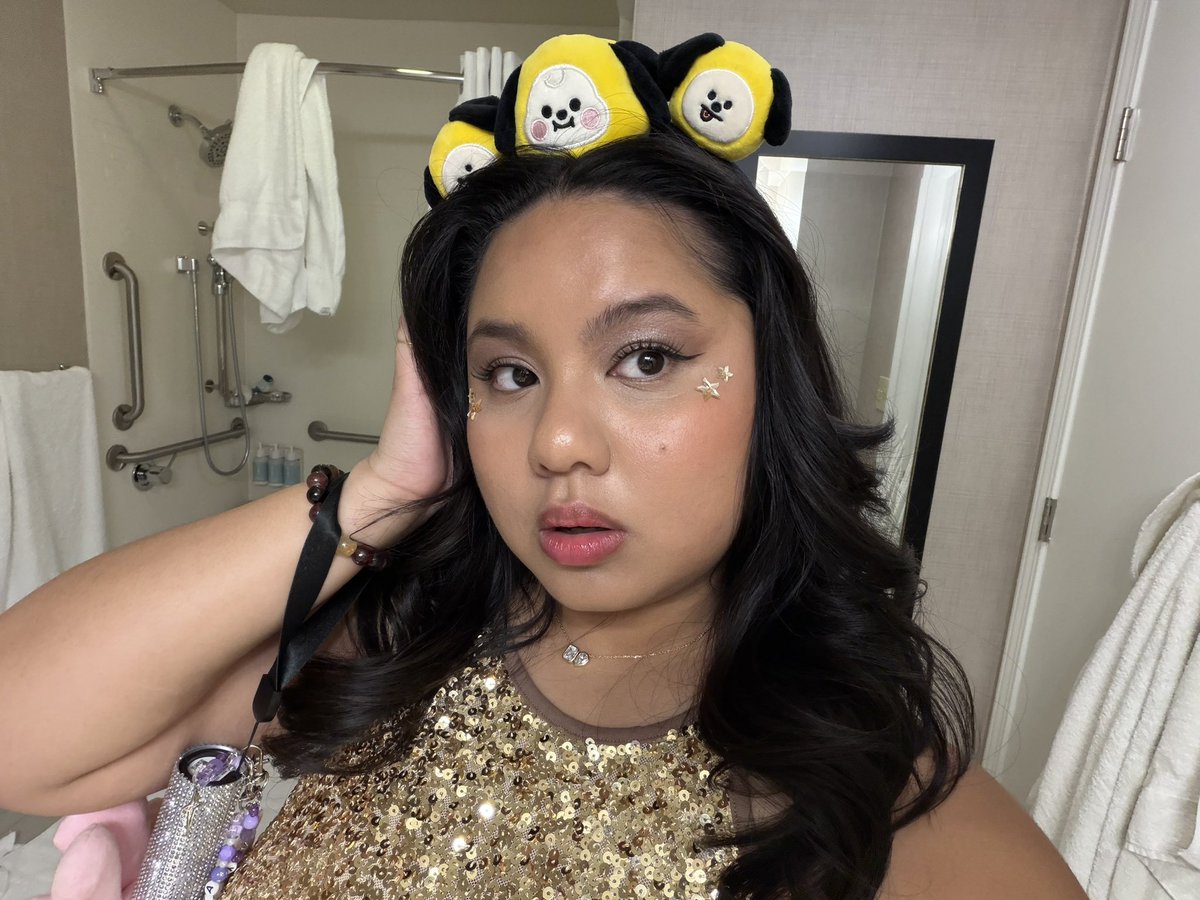 audrey ⁷ is seeing bts! ♡ 🍡 tweet media