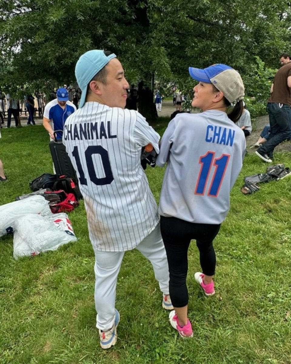 ColumbiaNeuro's tweet photo. ⚾️ Game on in Central Park. Save the date: June 6

The NeuroCharity Softball Tournament is back—bringing together our community of neurosurgery residency programs for a day of competition, camaraderie, and giving back.

🔗 learn more: https://t.co/YtaBoANhi4 https://t.co/y1P4Ly21JU