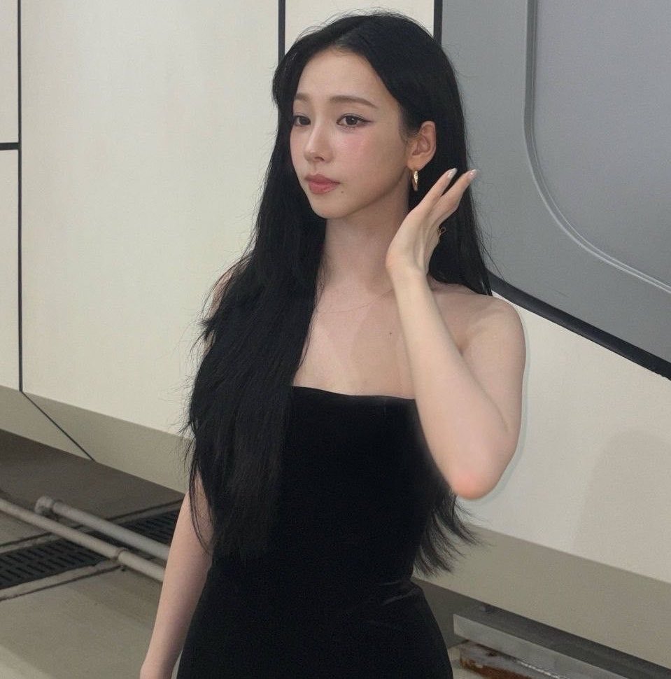 yuna˚. ᵎᵎ alt. tweet media