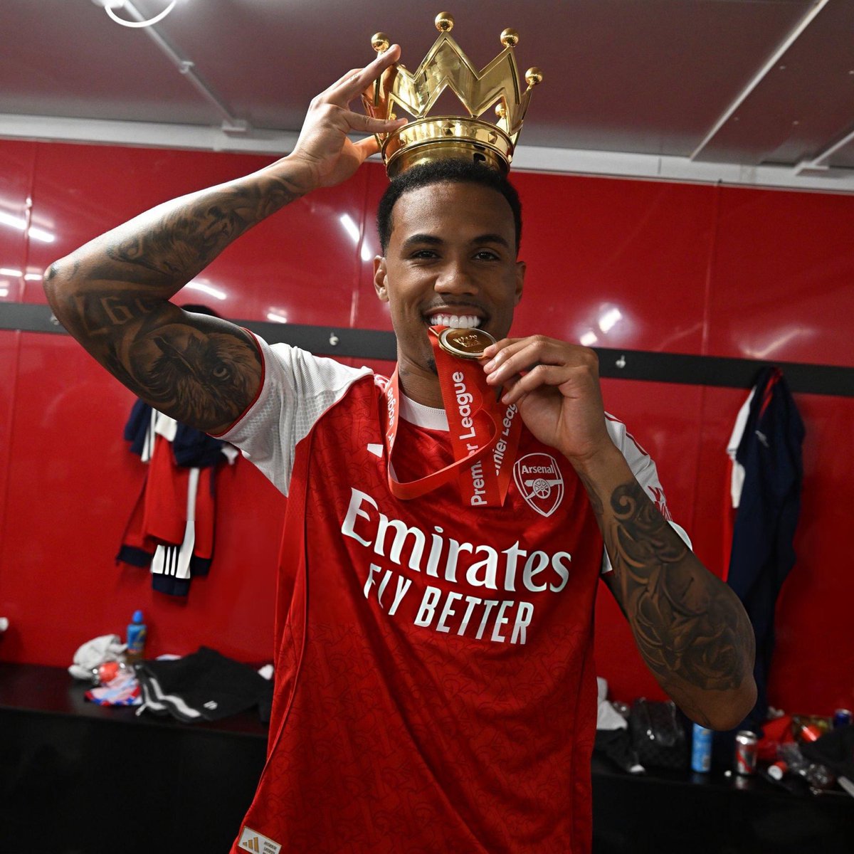 DailyAFC tweet media