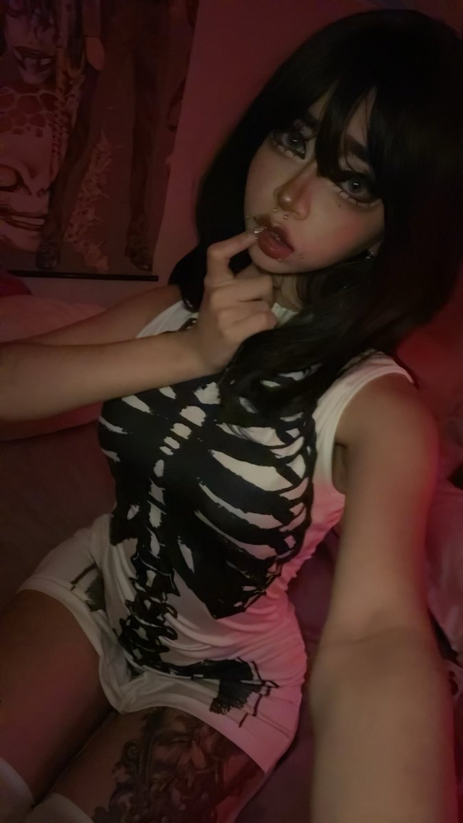 MiissDoll_'s tweet photo. I opened on patreon :3 

https://t.co/tzNCxYN6SS https://t.co/9q0UyjEDKD
