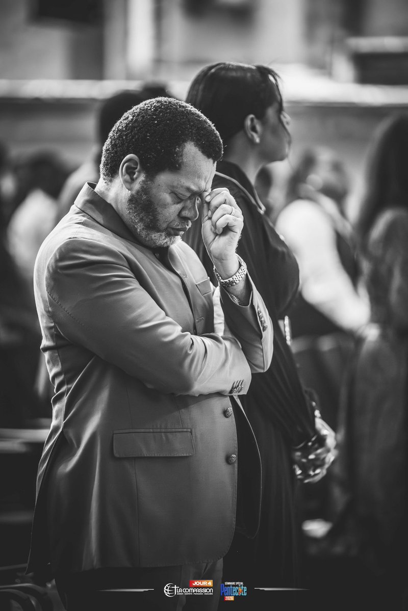 Eglise La Compassion tweet media