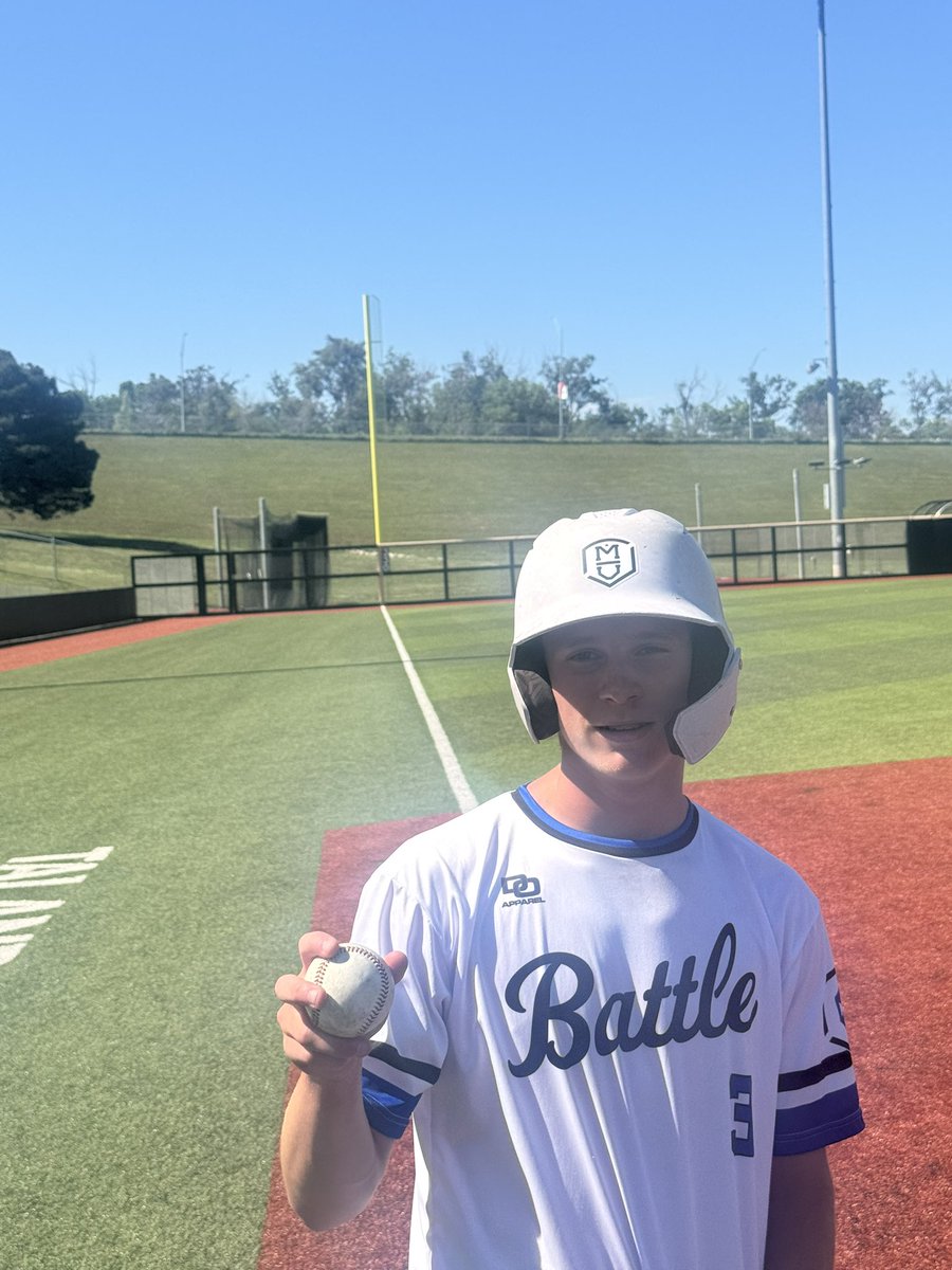 BattleBlue14u's tweet photo. Walk off home run off the foul pole!  What a game. On to the ship! #LetsBattleBlue https://t.co/4P6qgh6Dlf