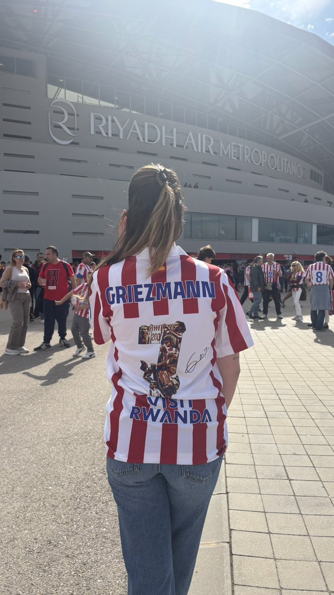 rooxbs's tweet photo. my most beautiful story<3 

gracias @AntoGriezmann y @Atleti coraje y corazón para siempre https://t.co/YgH0wCpYUp